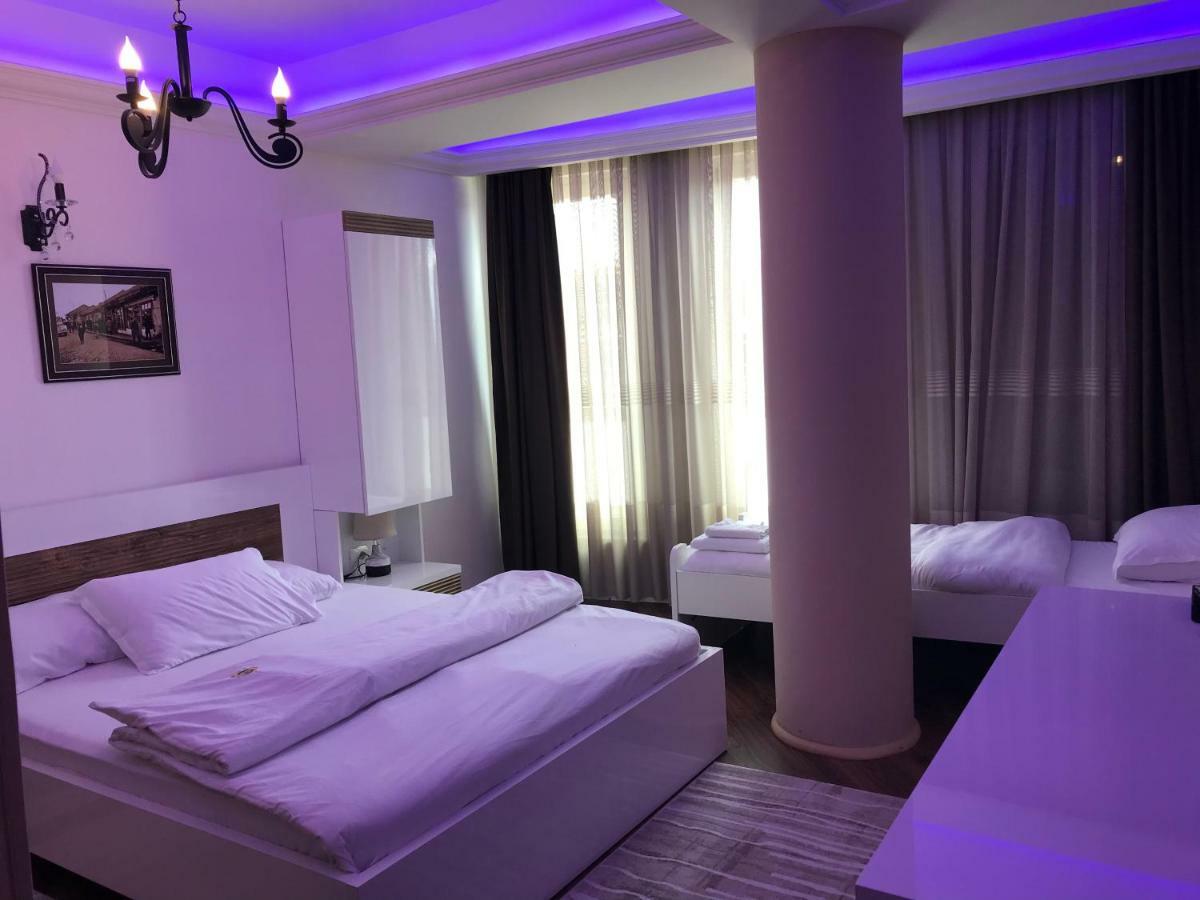 Apollonia Hotel Gjakova Exterior photo